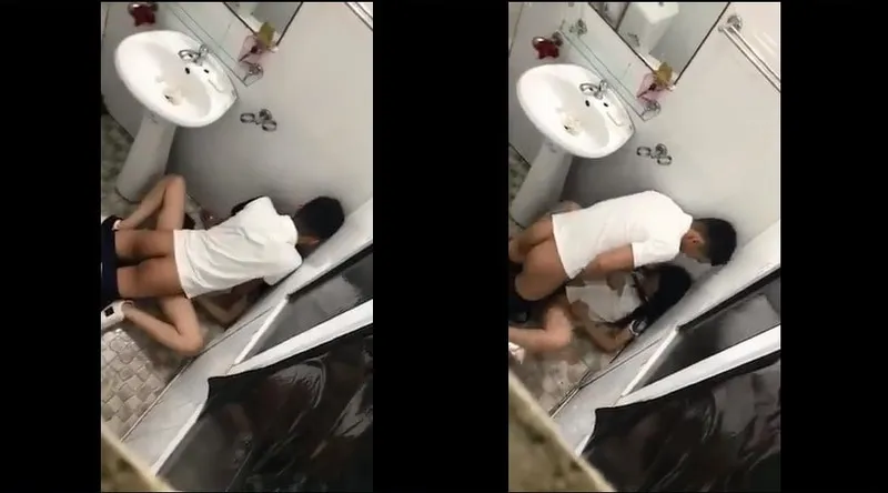 Em người yêu say xỉn và any trong phòng tắm nhà hàng