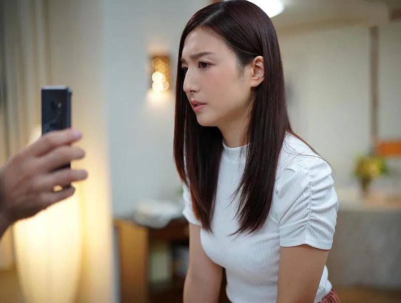 Vợ vụng trộm bị gã chồng bắt quả tang và cái kết jav