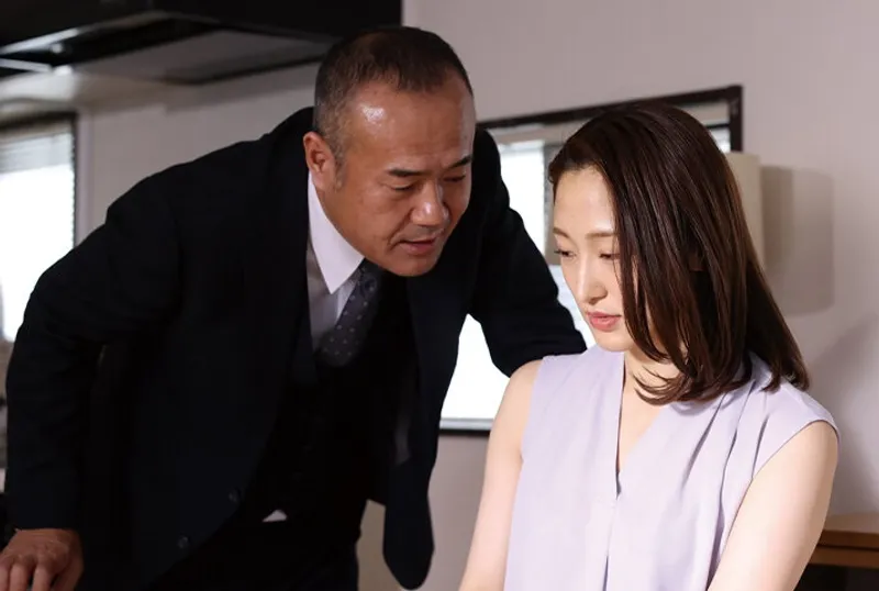 Anh xã dính bẫy của cấp trên mất vợ lúc nào không hề hay biết